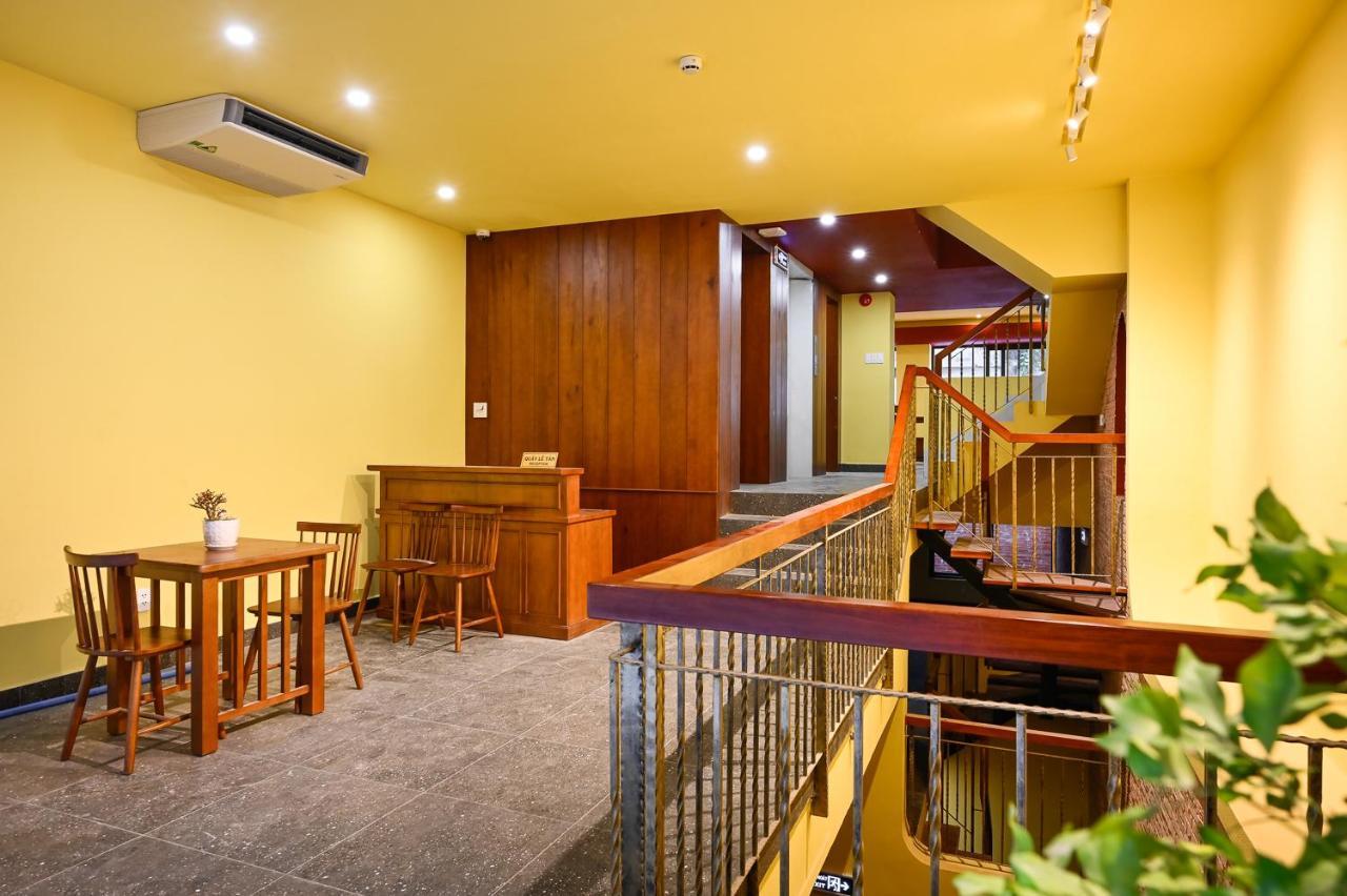Saigon Hotel & Apartment Ho Chi Minh City Bagian luar foto