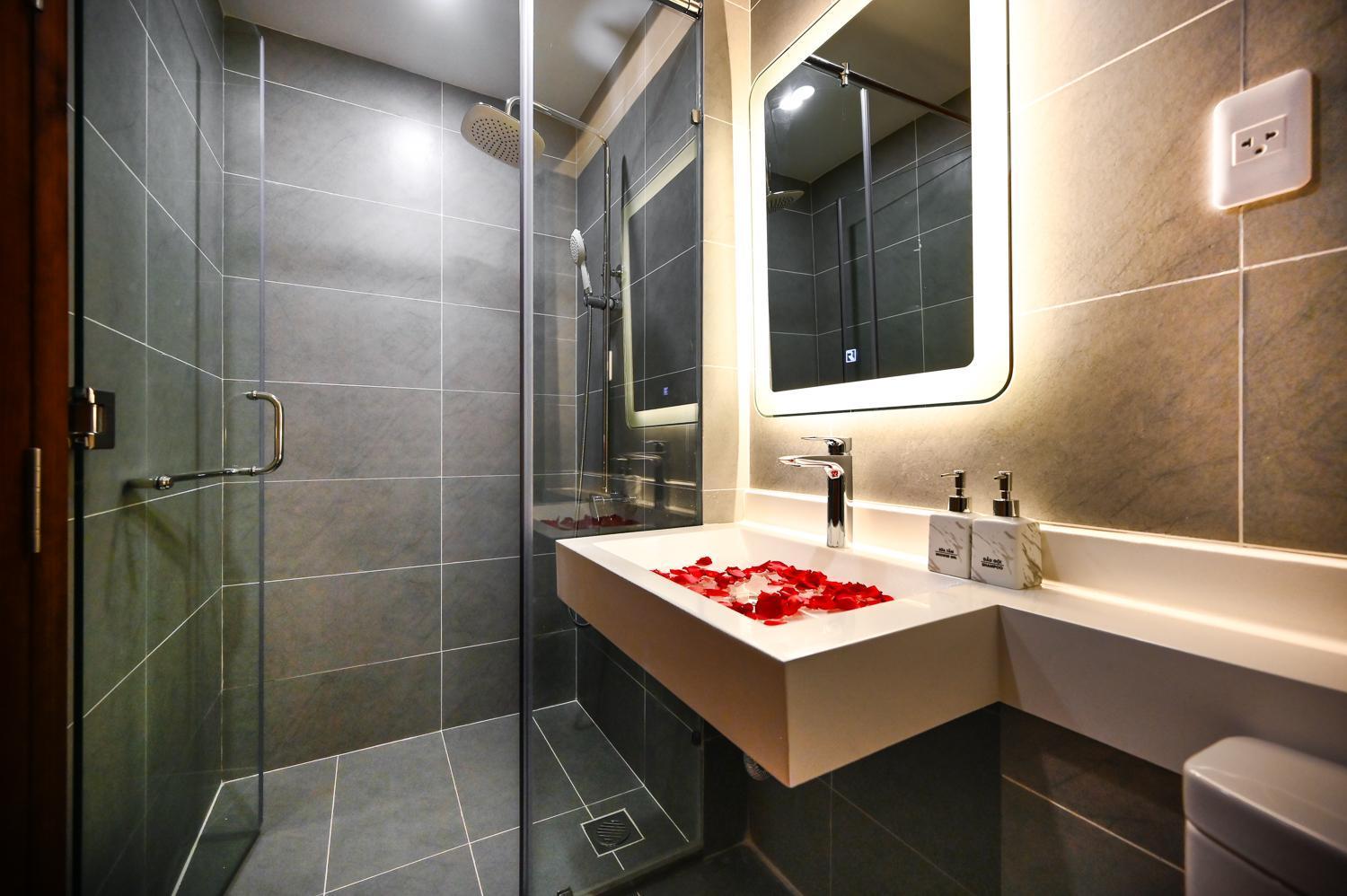 Saigon Hotel & Apartment Ho Chi Minh City Bagian luar foto
