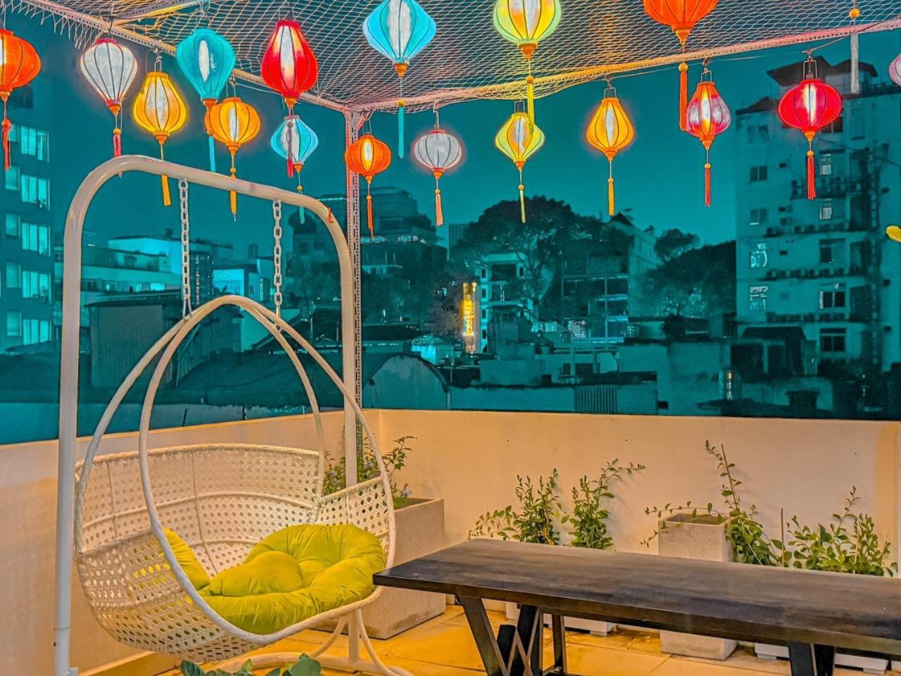 Saigon Hotel & Apartment Ho Chi Minh City Bagian luar foto
