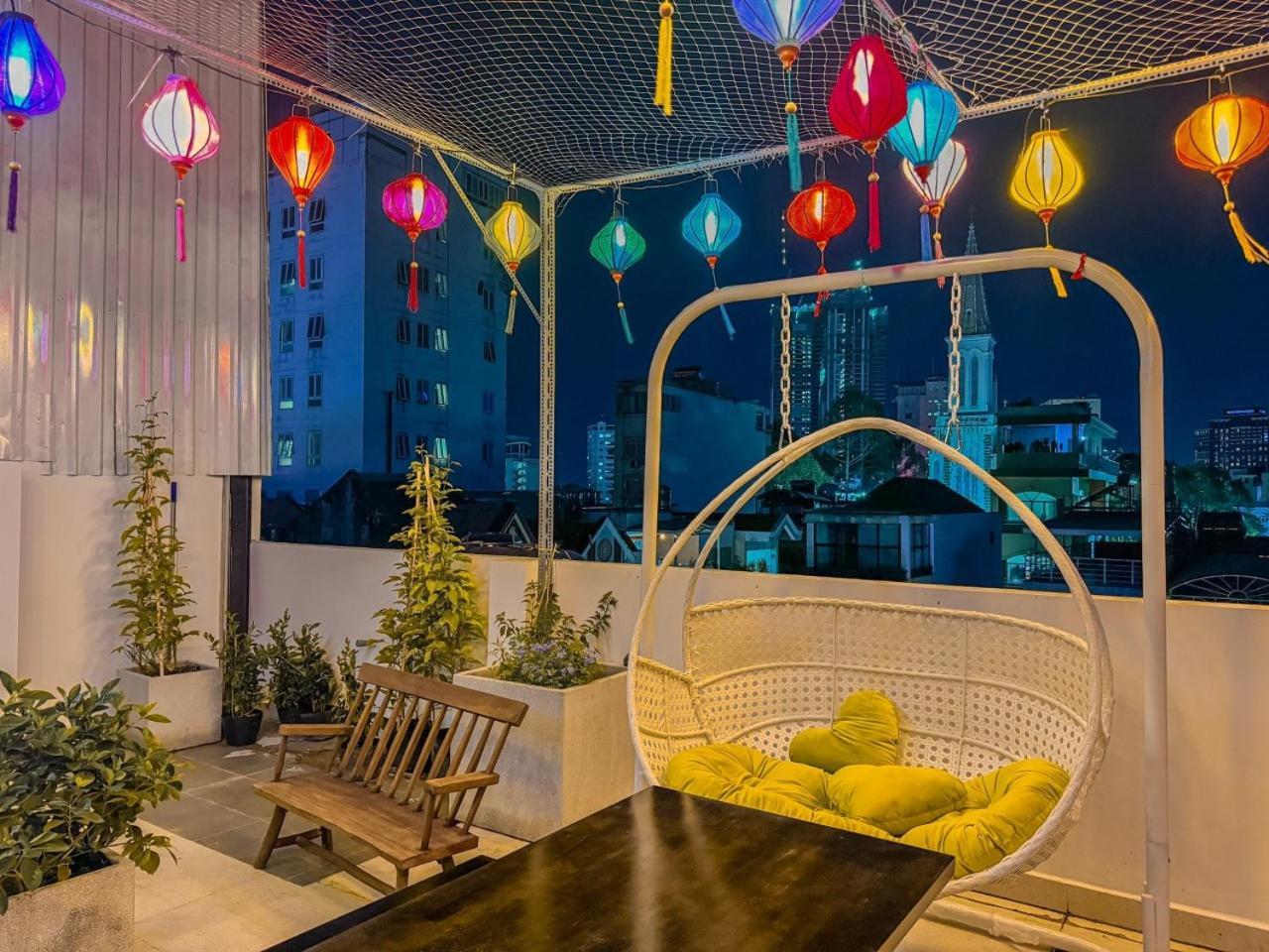 Saigon Hotel & Apartment Ho Chi Minh City Bagian luar foto